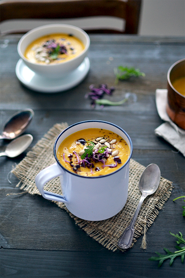 Soupe aux lentilles corail, lait de coco et butternut ©TendanceFood.com